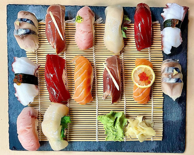 mobo sushi
